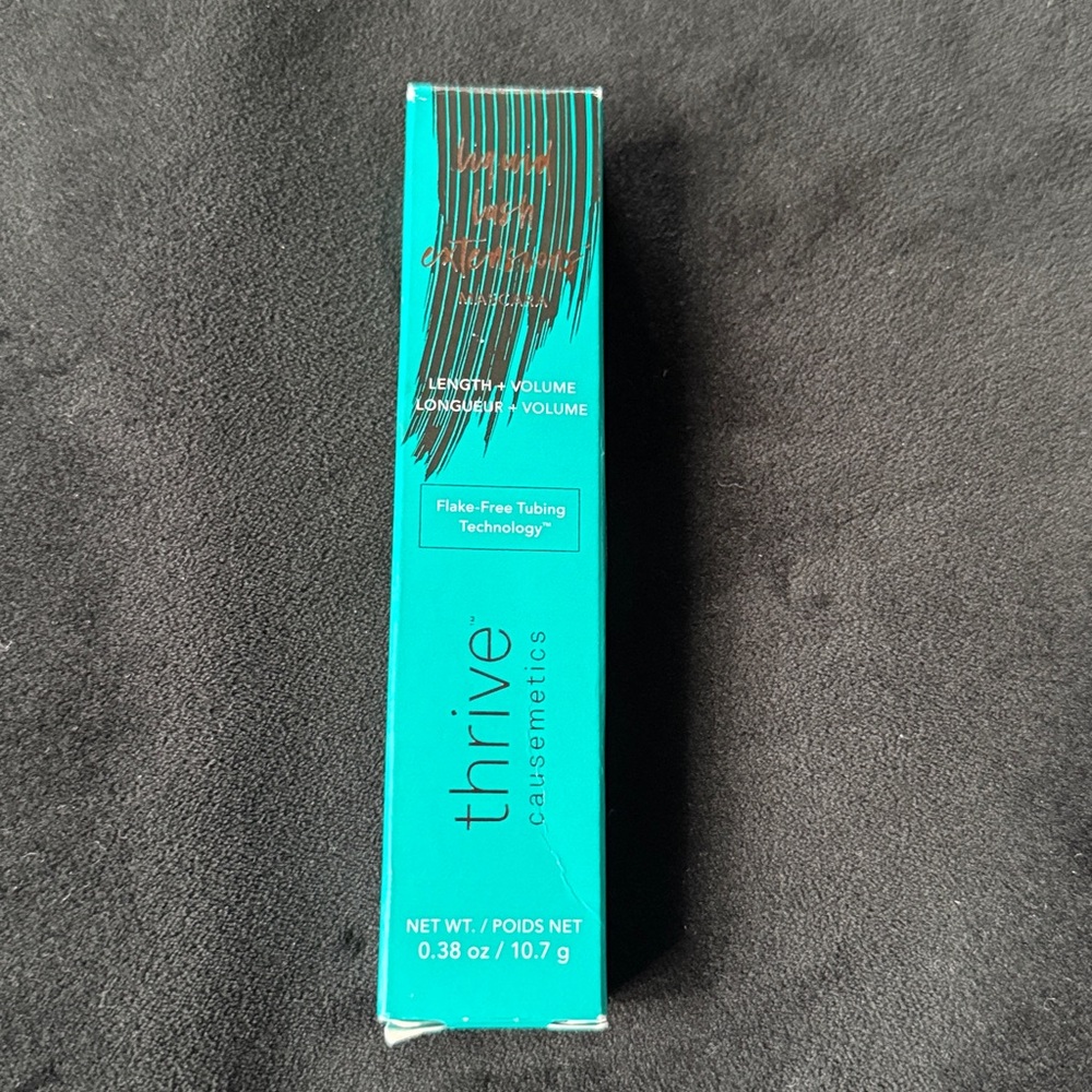 thrive causemetics Length + Volume Mascara in Teal Box